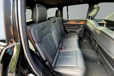 2025 Jeep Grand Cherokee Summit Reserve