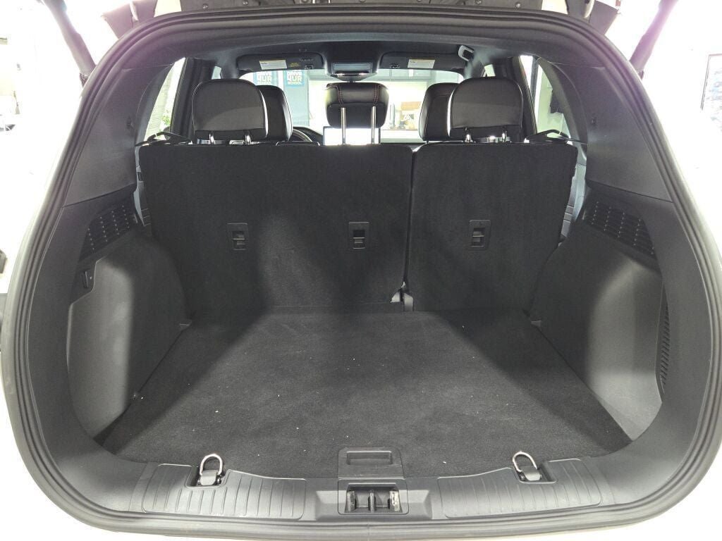 2023 Ford Escape ST-Line Elite