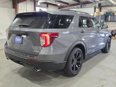 2022 Ford Explorer ST-Line