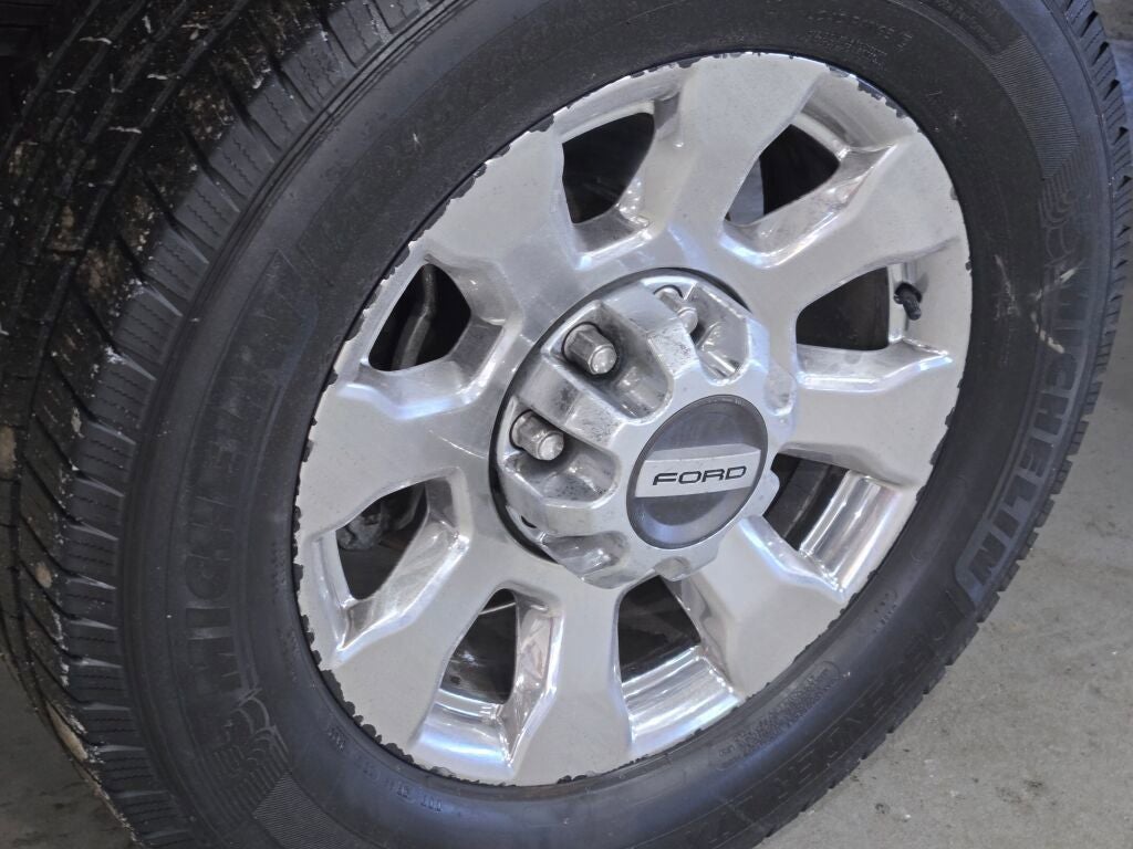 2017 Ford F-350SD Lariat