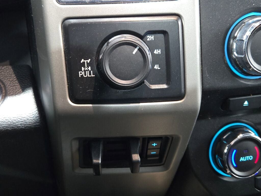 2017 Ford F-350SD Lariat