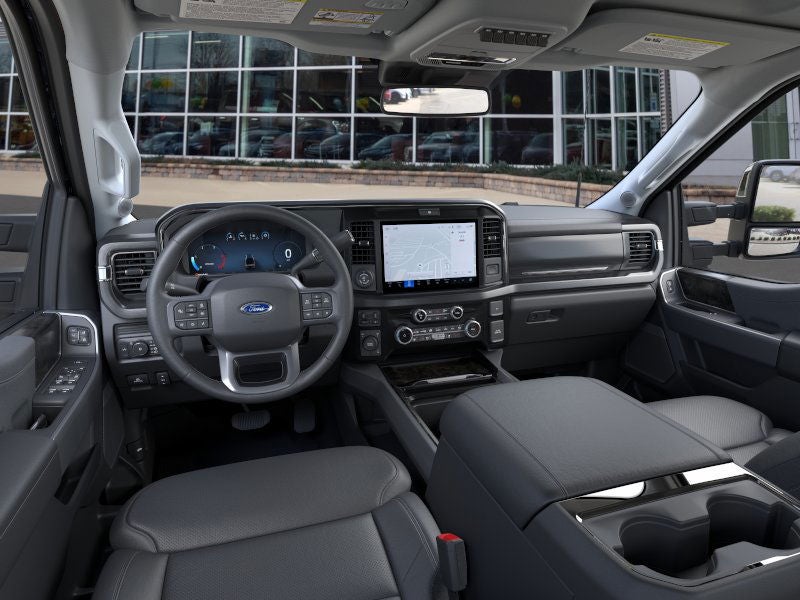 2025 Ford F-350SD Lariat DRW