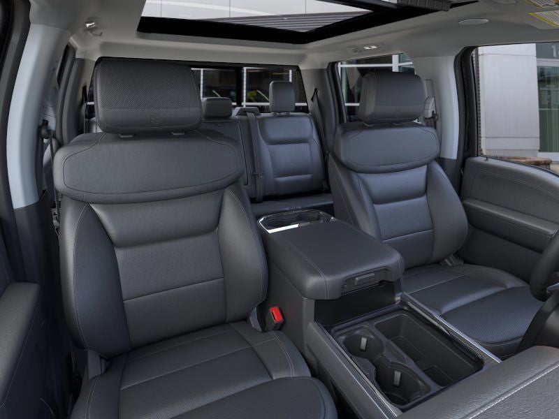 2025 Ford F-350SD Lariat DRW