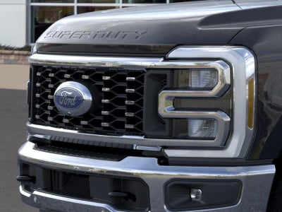 2025 Ford F-350SD Lariat DRW