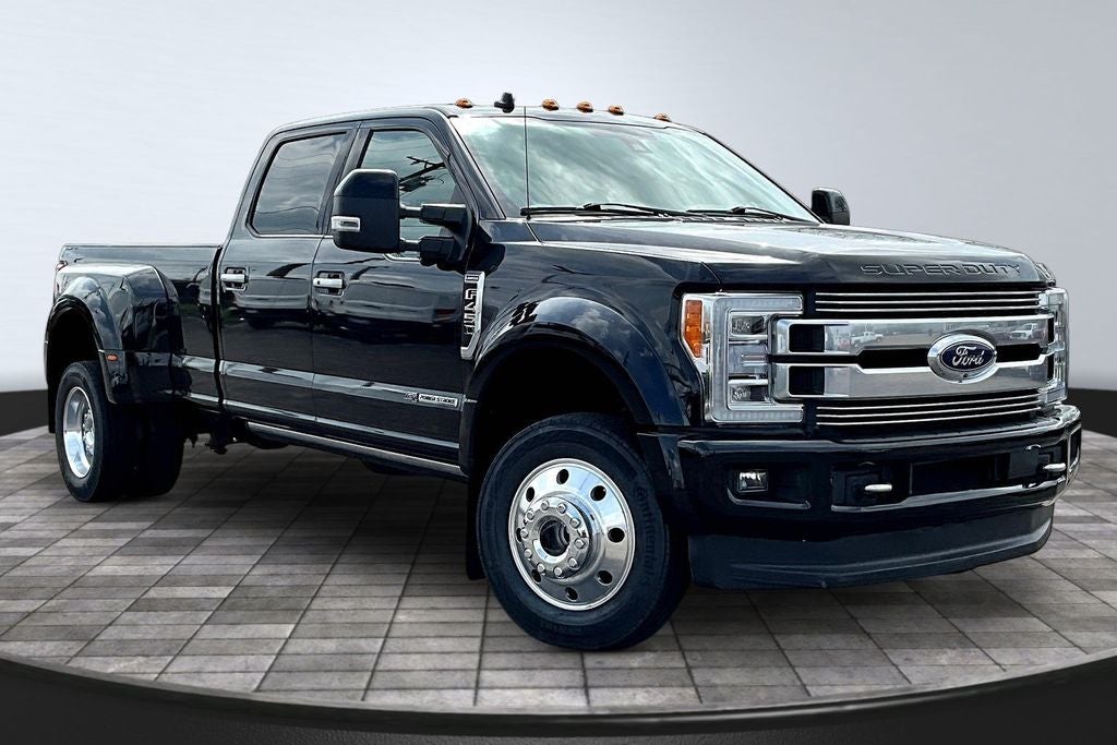 2019 Ford F-450SD Limited DRW