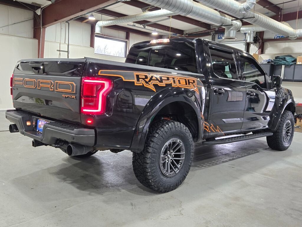 2020 Ford F-150 Raptor