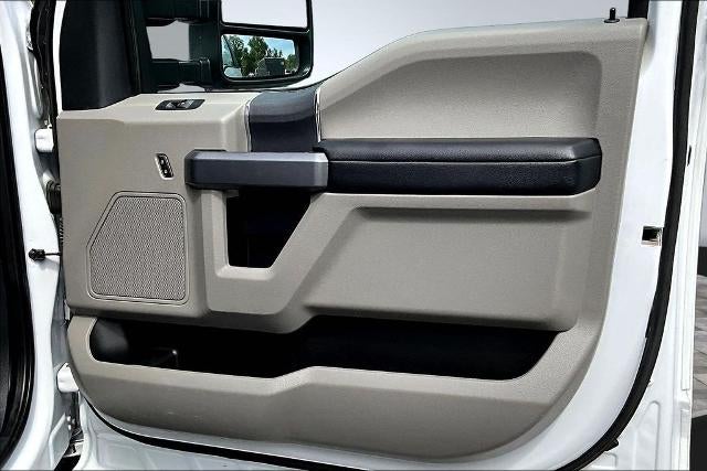 2022 Ford F-350SD XLT