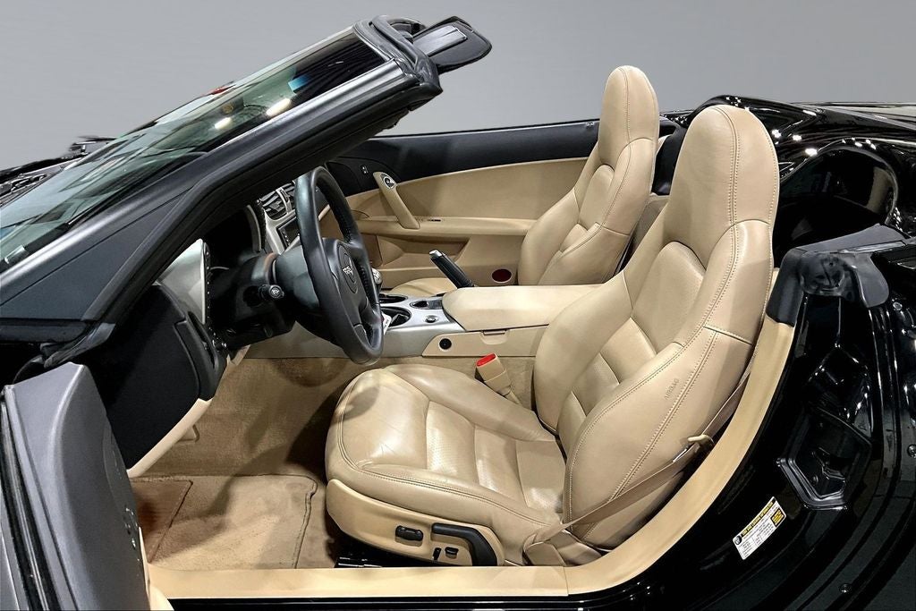 2005 Chevrolet Corvette Base