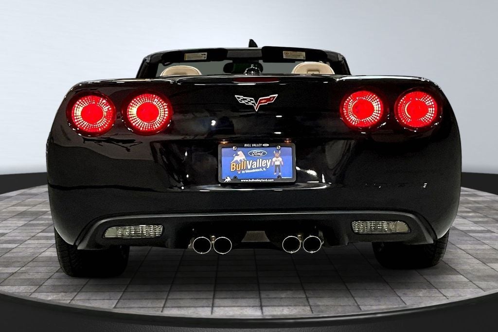 2005 Chevrolet Corvette Base