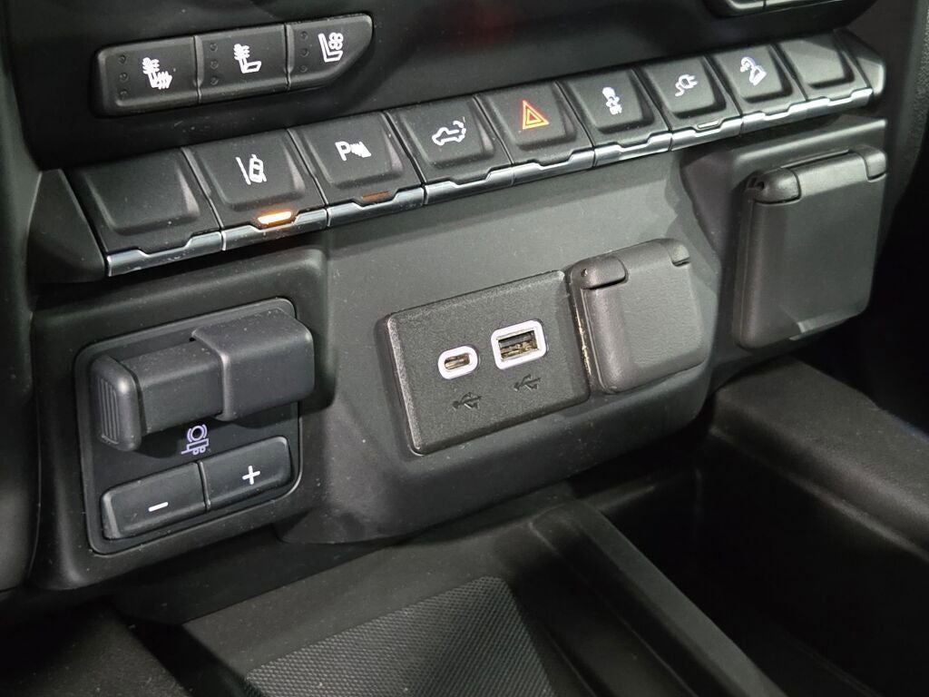 2022 Chevrolet Silverado 3500HD LTZ