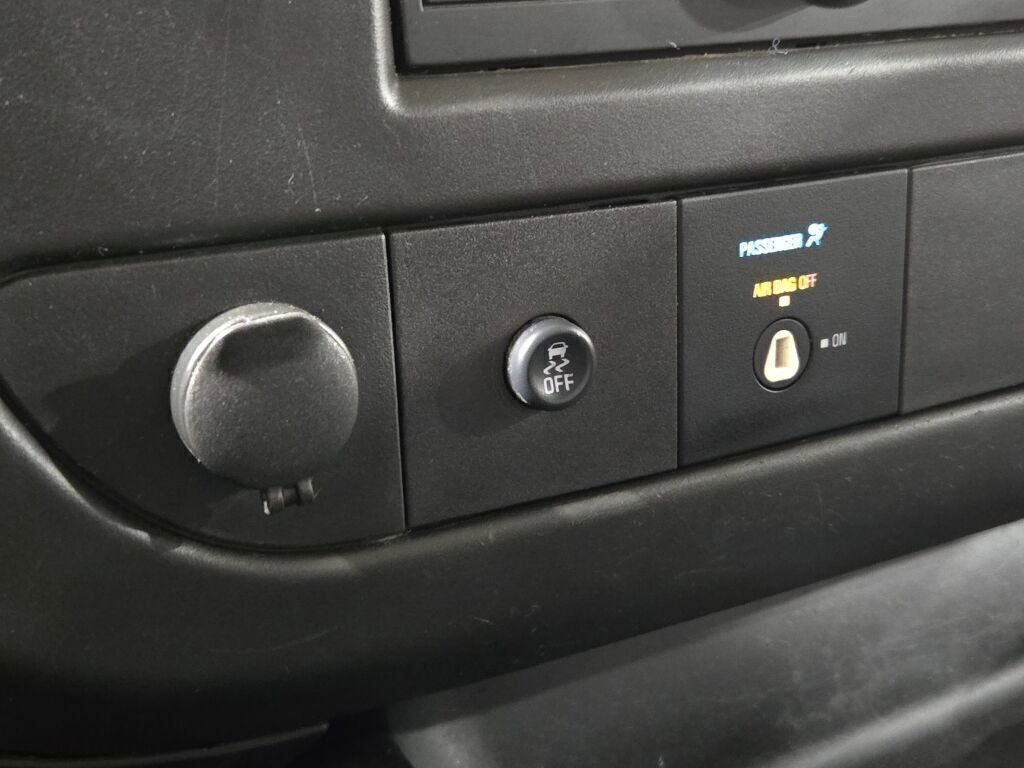 2017 Chevrolet Express 3500 Work Van Cargo