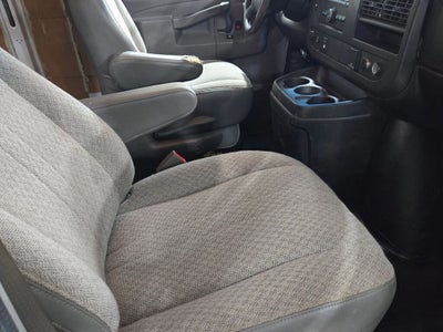 2017 Chevrolet Express 3500 Work Van Cargo