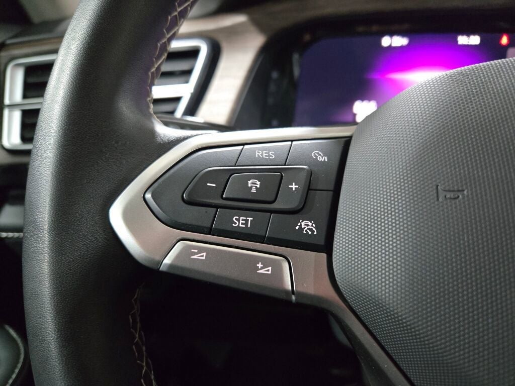 2024 Volkswagen Atlas 2.0T SEL