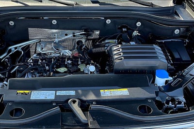 2025 Volkswagen Atlas 2.0T SEL Premium R-Line