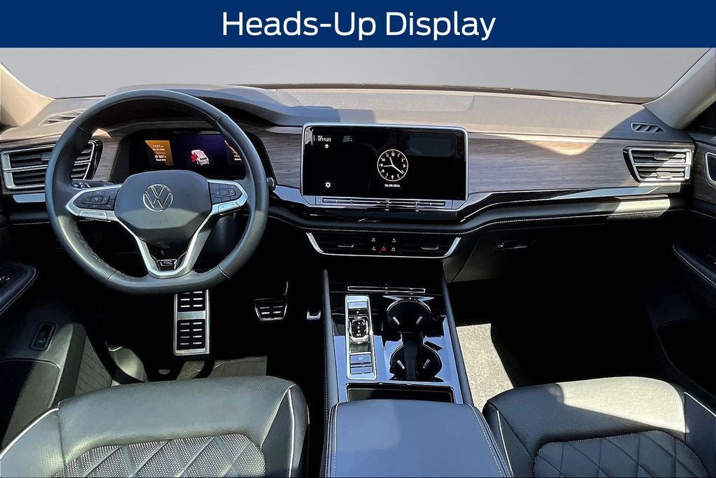 2025 Volkswagen Atlas 2.0T SEL Premium R-Line