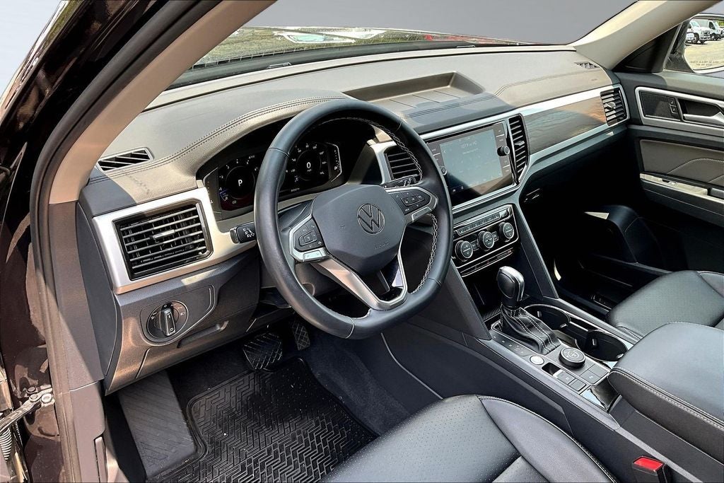 2022 Volkswagen Atlas 3.6L V6 SE w/Technology