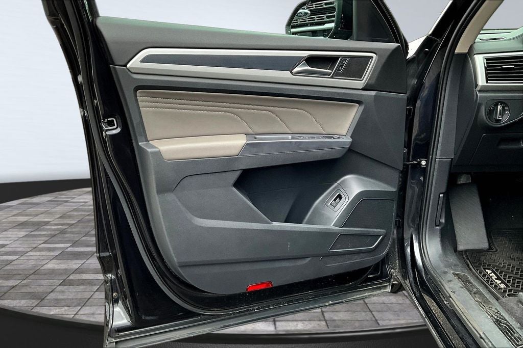 2021 Volkswagen Atlas 3.6L V6 SEL R-Line