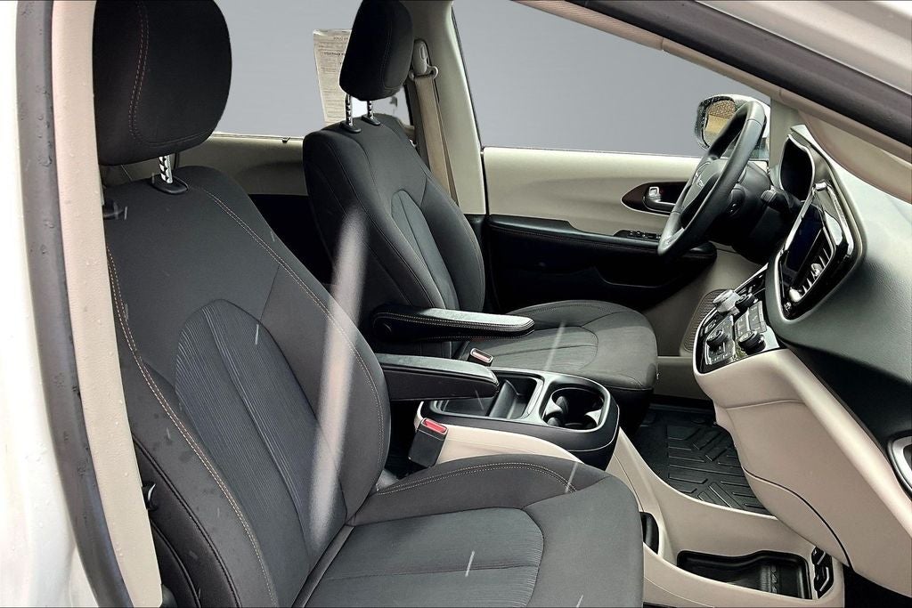 2017 Chrysler Pacifica Touring L