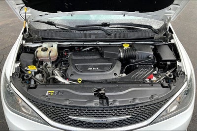 2017 Chrysler Pacifica Touring L