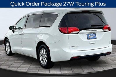 2017 Chrysler Pacifica Touring L