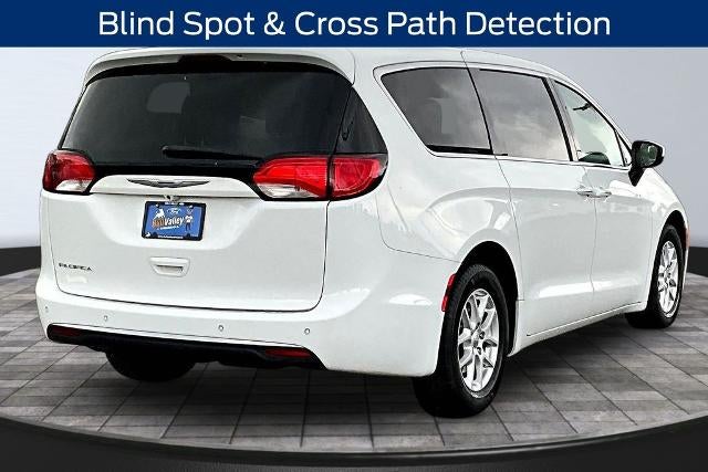 2017 Chrysler Pacifica Touring L