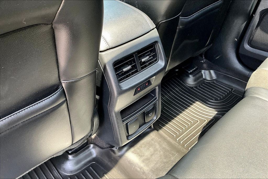 2020 Ford Edge ST