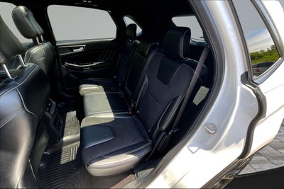 2020 Ford Edge ST