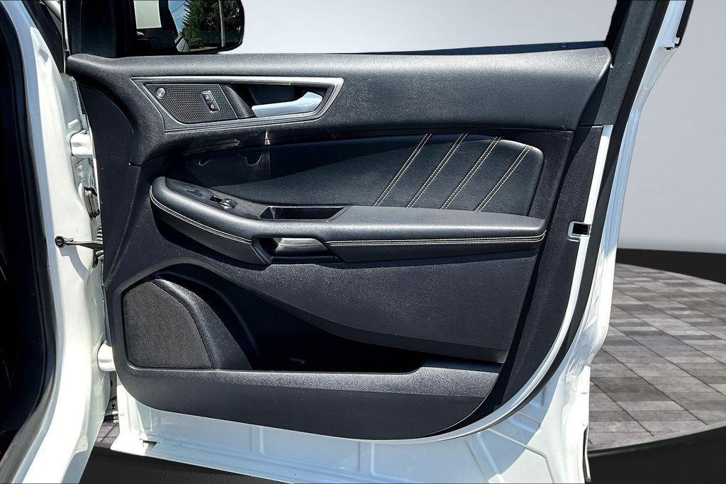 2020 Ford Edge ST