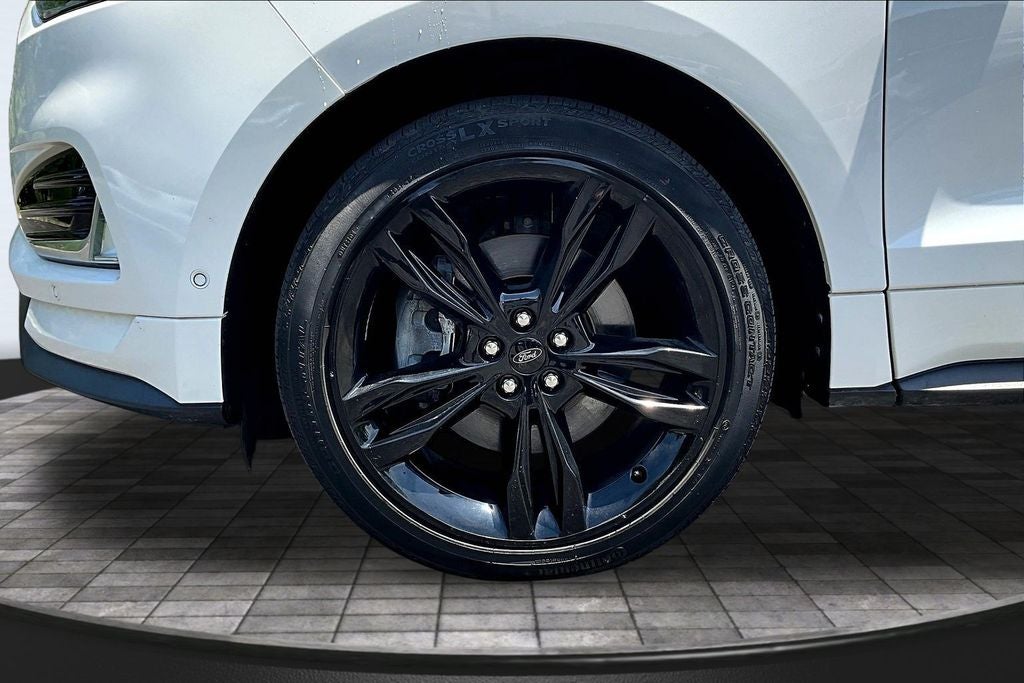 2020 Ford Edge ST