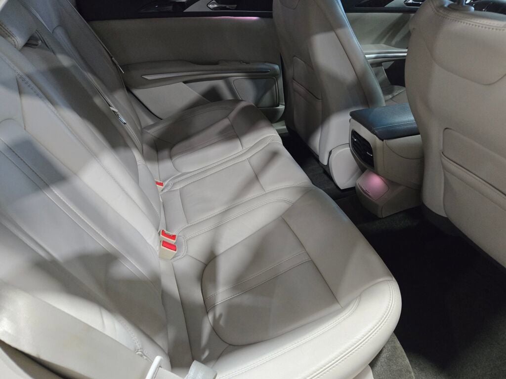 2016 Lincoln MKZ Base