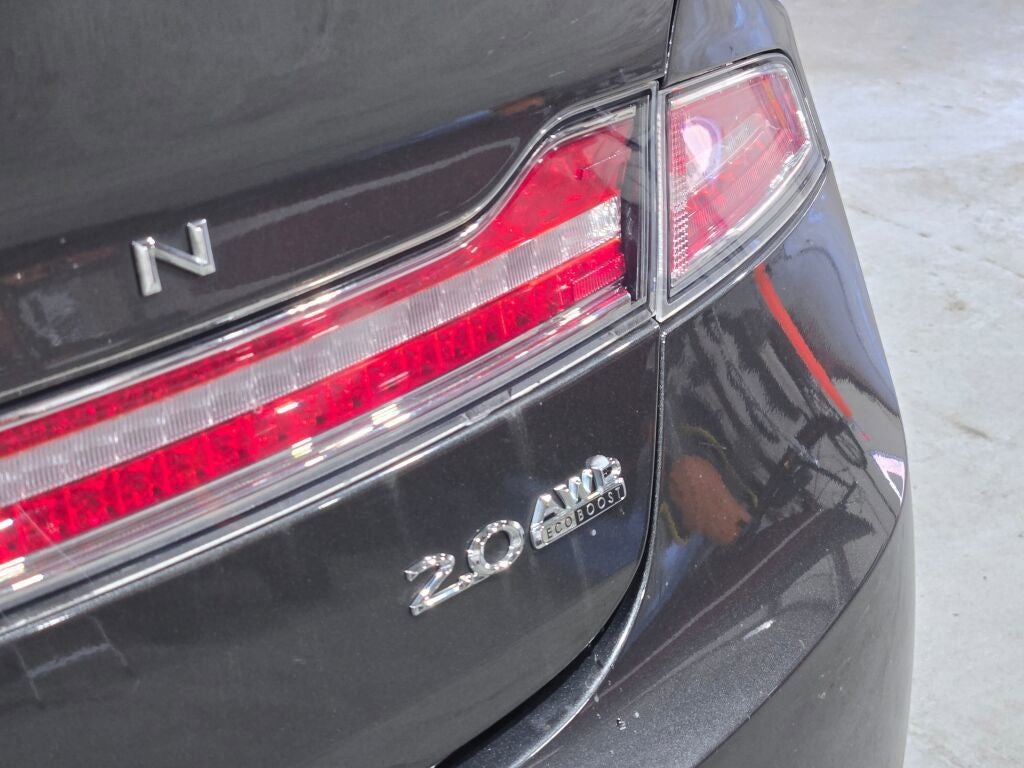 2016 Lincoln MKZ Base