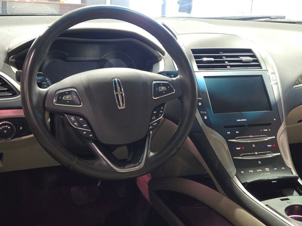 2016 Lincoln MKZ Base