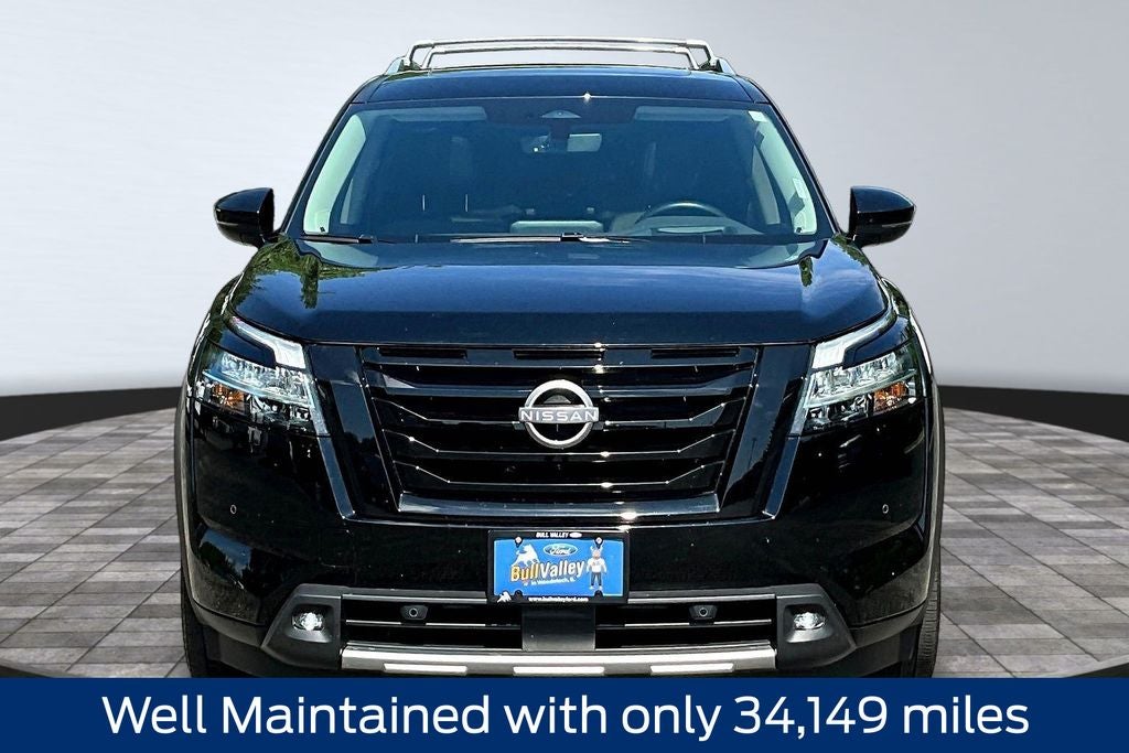 2023 Nissan Pathfinder Platinum