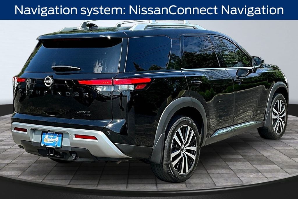 2023 Nissan Pathfinder Platinum