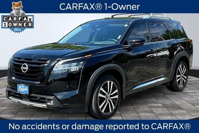 2023 Nissan Pathfinder Platinum