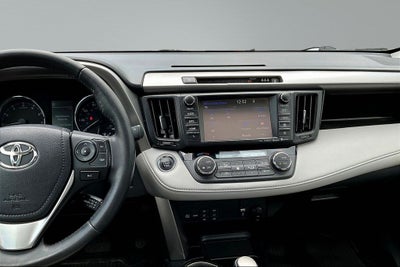 2017 Toyota RAV4 Limited