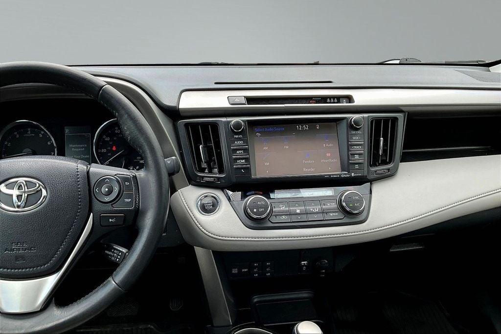 2017 Toyota RAV4 Limited