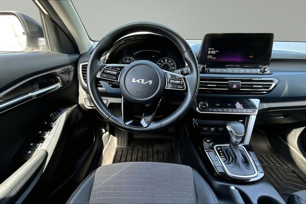 2023 Kia Seltos S
