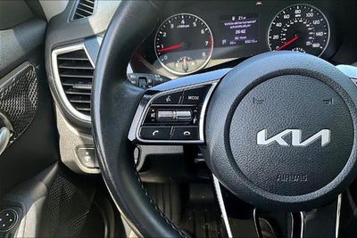 2023 Kia Seltos S