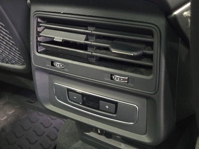 2022 Audi Q7 45 Premium quattro