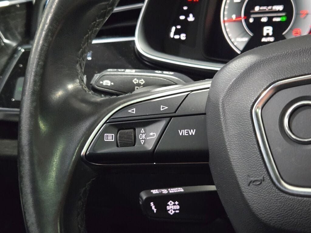 2022 Audi Q7 45 Premium quattro