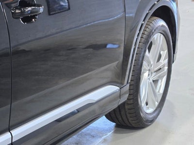 2022 Audi Q7 45 Premium quattro