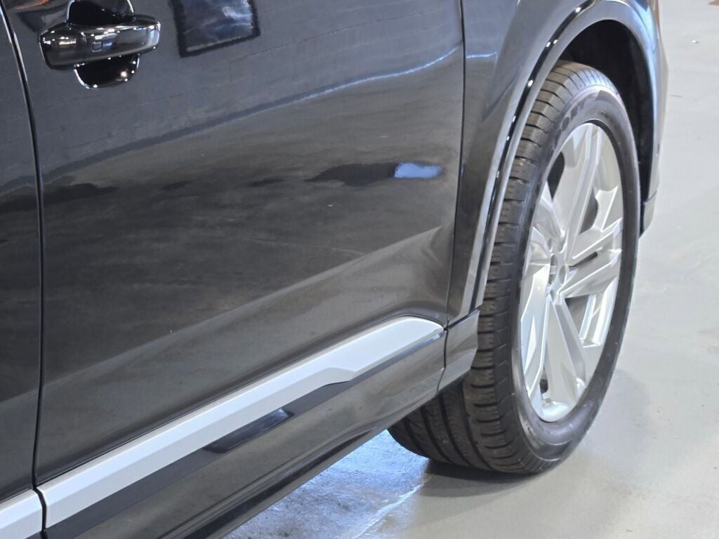 2022 Audi Q7 45 Premium quattro