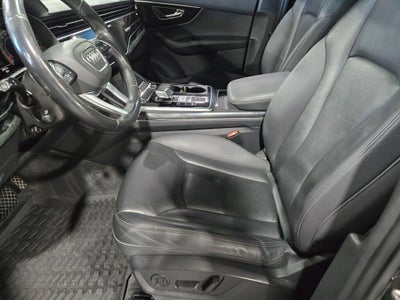 2022 Audi Q7 45 Premium quattro