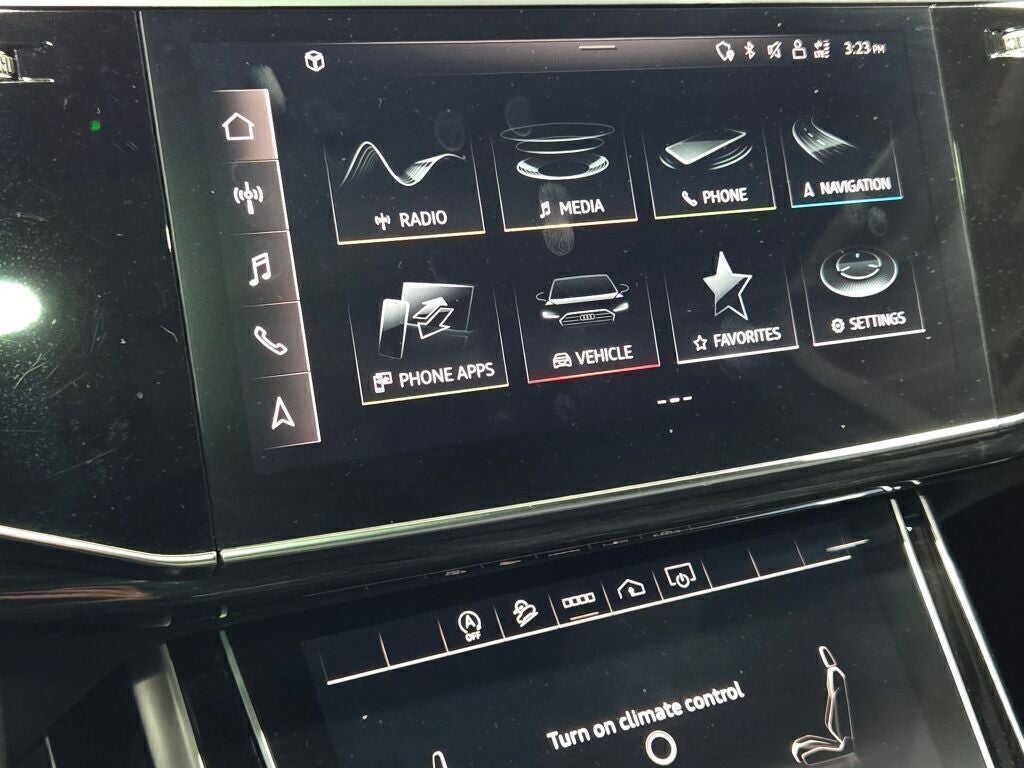 2022 Audi Q7 45 Premium quattro