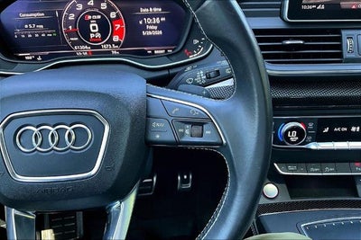2020 Audi SQ5 3.0T Premium Plus quattro
