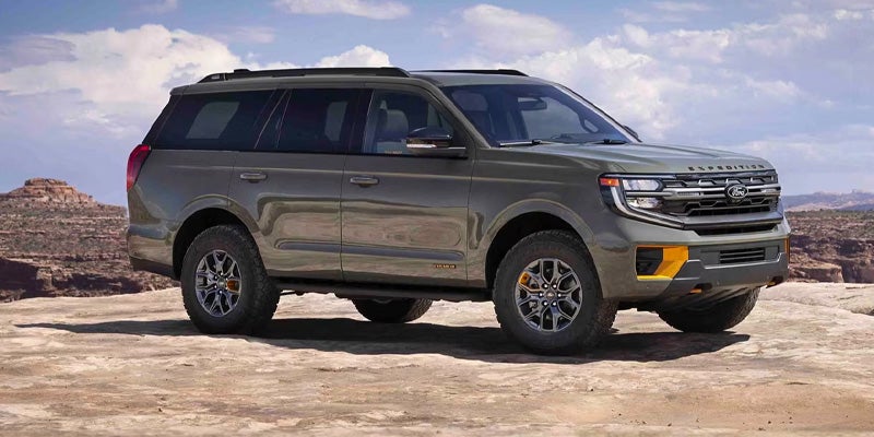 2025 Ford Expedition side angle